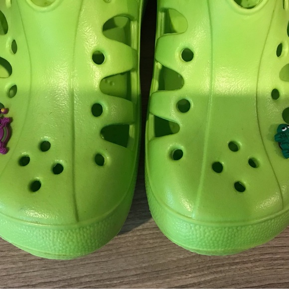 NWOT Holey Soles Unisex Green Clogs - Picture 4 of 6